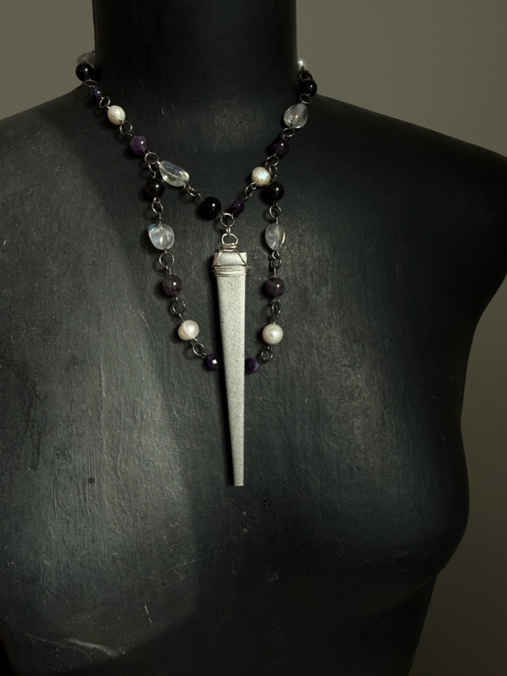 Pearl quartz Amethyst Pendant Necklace with coffin nail jewelry gothic necklace - Picture 2 of 10